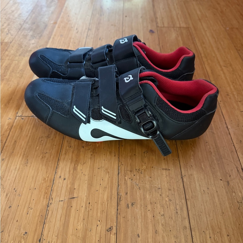Peloton Black Biking Shoes